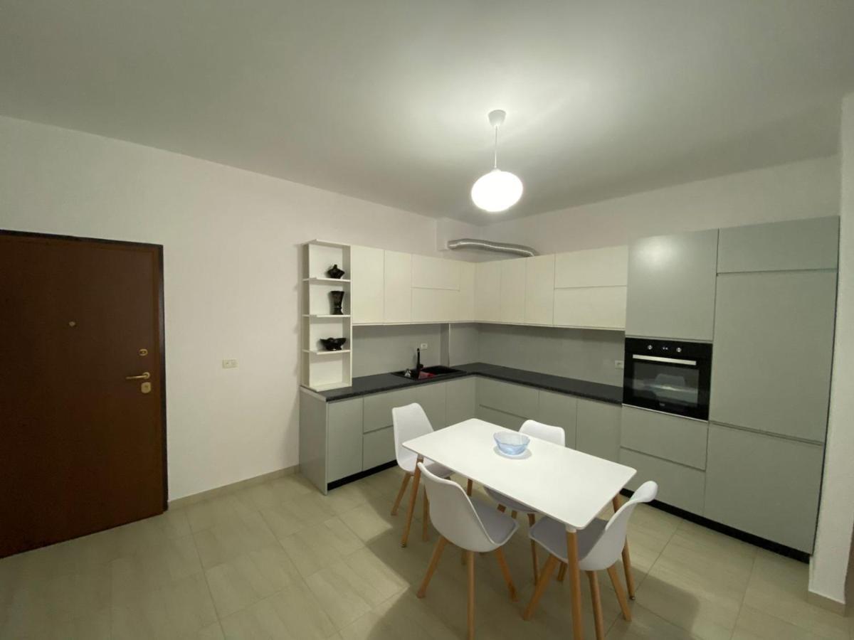 Vlora'S Apartment Ngoại thất bức ảnh